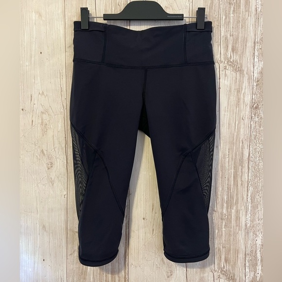 lululemon athletica Pants - Lululemon athletica Capri with mesh size 10